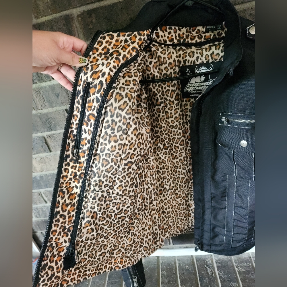 Motorcycle Jacket - Picture 3 of 7